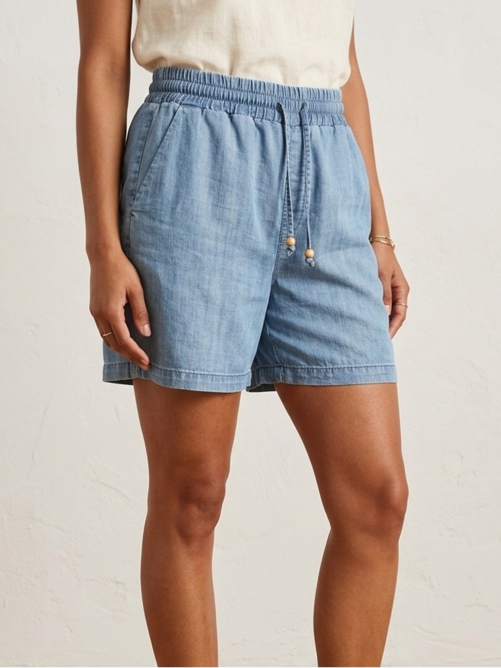 CHICO’S Lyocell Denim‎ Chambray Shorts Coastal Grandmother Lightweight Small 0